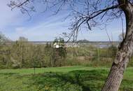 Rarität in Thermennähe! Altes Bauernhaus in unverbaubarer, ruhiger, sonniger Lage mit großem Baulandgrundstück, Wald und Wiese