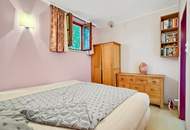 Wohnhaus mit Schwimmteich - 2 Wohneinheiten und Geschäft möglich