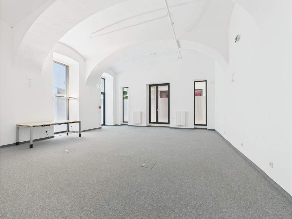 Geschäfts-/Galerie- Bürofläche mit ca. 74 m² in Toplage der Linzer Innenstadt