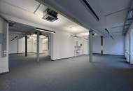 Vielseitig nutzbare Gewerbeflächen auf mehreren Ebenen – ideal für Praxis, Büro oder Studio