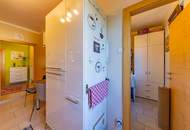 Großzügiges Wohnhaus mit Pool, Balkon, Garage, Wintergärten und Panoramablick!