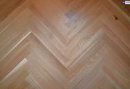 ++ SUNNY SIDE UP + TOP 2 ++ ERSTKLASSIGER ALTBAU NACH HOCHWERTIGER SANIERUNG + großartige Freiflächen + ruhige Wohngegend +