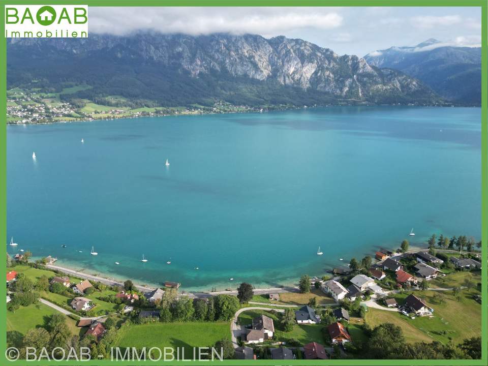 LUXUS und NATUR vereint: EXKLUSIVES ANWESEN mit UNVERBAUBAREM SEEBLICK am ATTERSEE