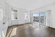 Weitblick, Ruhe & zentrale Lage – Sonnige Altbauwohnung mit Balkon