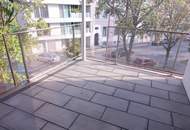 Silbergasse: Moderne 3-Zimmer-DG-Wohnung mit 38m² Terrassenfläche !!!