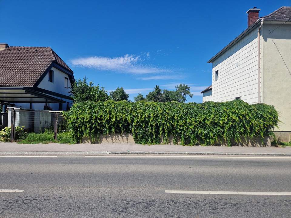 PERFEKTES BAUGRUNDSTÜCK MIT BESTER INFRASTRUKTUR OHNE BAUZWANG