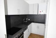 2 Zimmer Wohnung mit Balkon, Gartennutzung & Autoabstellplatz in Ruhelage