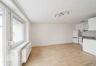 Wunderbare 2-Zimmer Dachgeschosswohnung mit großer Terrasse