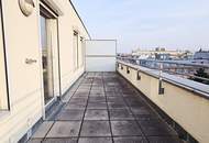 DACHGESCHOSS, UNBEFRISTET, klimatisierte 94 m2 Neubau mit 57 m2 Terrasse, Wohnküche, 2 Zimmer, Wannenbad, Parketten, Holbeingasse