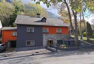 Großzügiges, vielseitig nutzbares Wohnhaus mit umfangreichem Ausbaupotenzial – Teilrenoviert und bereit für Ihre individuellen Wohnträume!