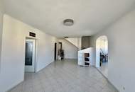 NEUER PREIS! Charmante Maisonette-Wohnung mit großer, sonniger Dachterrasse in Wiener Neudorf zum KAUF