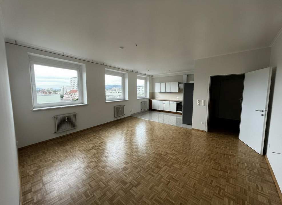 Modernisierte 3-Zimmer-Mietwohnung mit Panoramablick bis zu den Karawanken