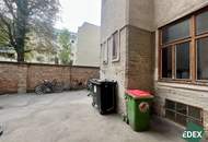 Erstbezug nach Sanierung – Charmante 2-Zimmer-Altbauwohnung