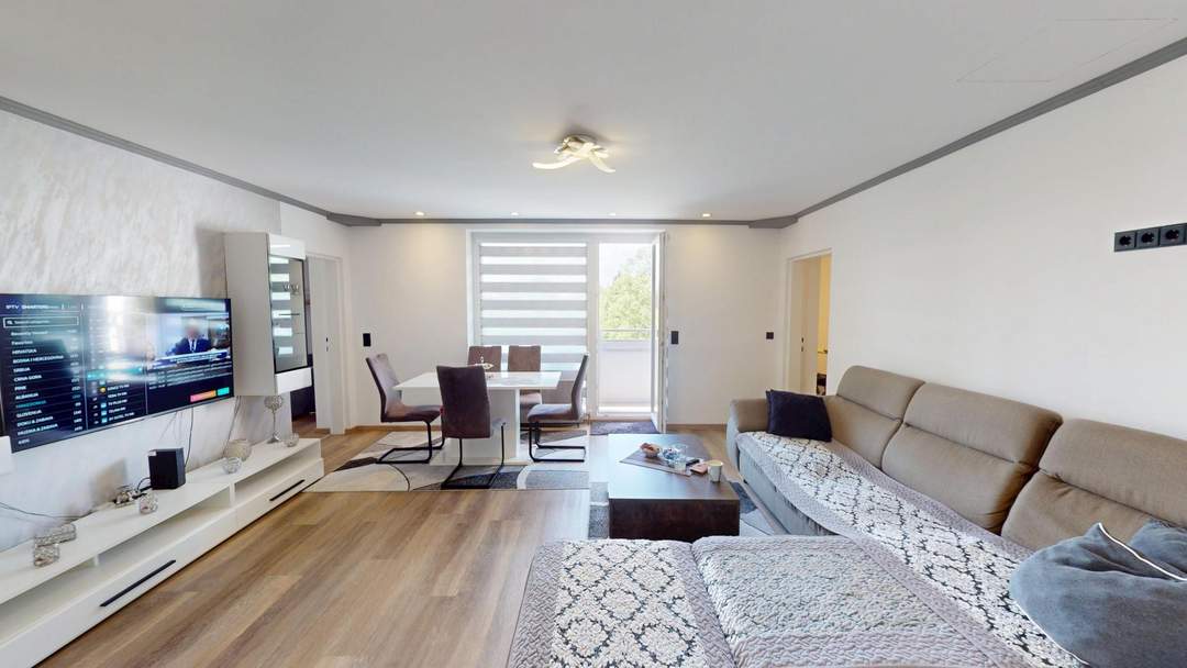MODERN - HELL - BEGEHRT: TOP sanierte 4-Zimmer-Wohnung!