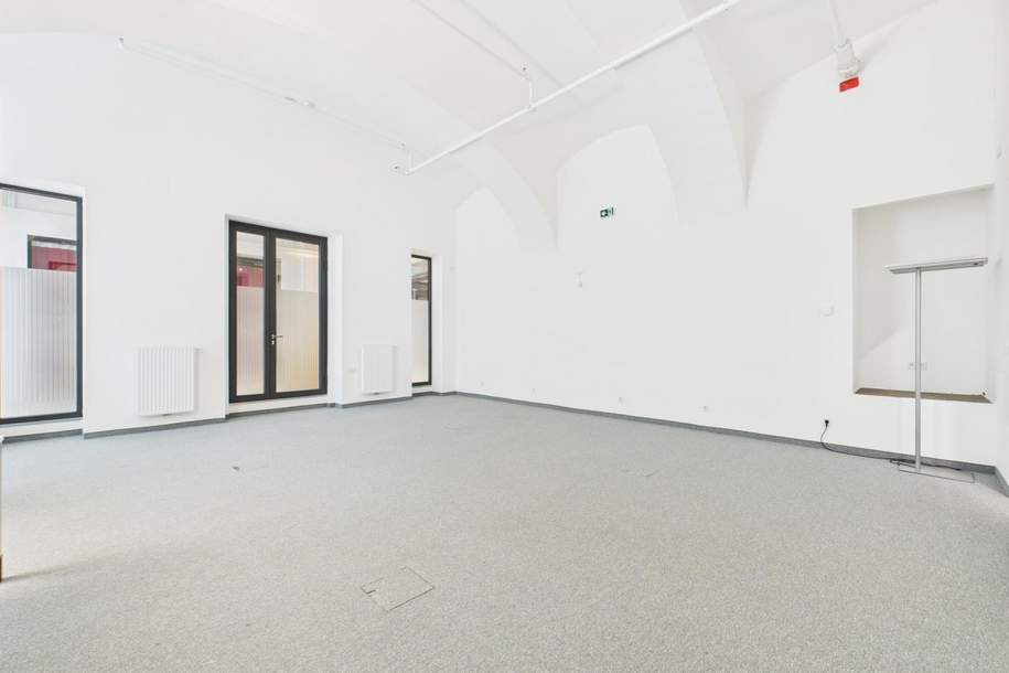 Geschäfts-/Galerie- Bürofläche mit ca. 74 m² in Toplage der Linzer Innenstadt, Gewerbeobjekt-miete, 3.032,09,€, 4020 Linz(Stadt)