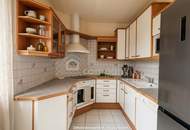Charmantes Einfamilienhaus mit 8m Pool, 25m² Terrasse und viel Platz
