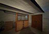 Gelegenheit! Sehr gepflegter Landsitz mit großem Wirtschaftsgebäude