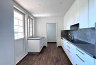 ++ NEU ++ INVALIDENSTRASSE - VIER Zimmer mit BALKON