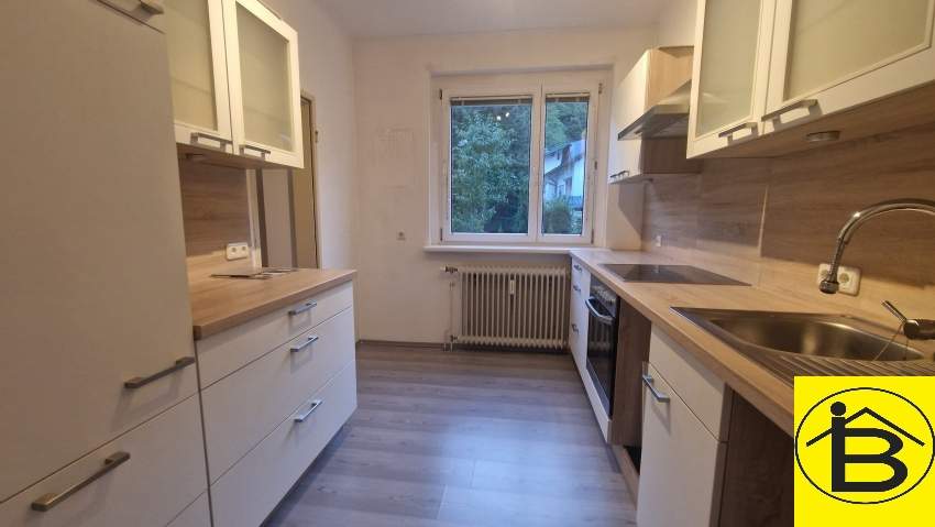Geräumige Wohnung mit Loggia in Lilienfeld zu Verkaufen!