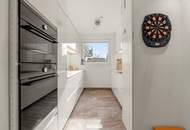 Große modernisierte Wohnung in zentraler Lage