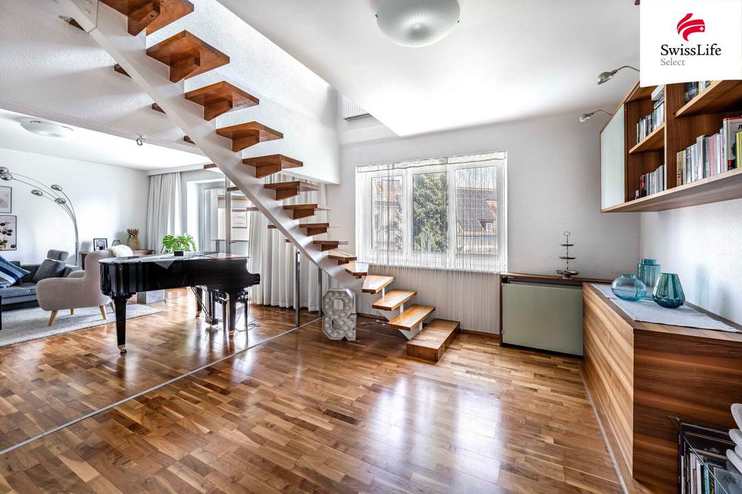 Großzügige & stilvolle Maisonette mit sonniger Dachterrasse