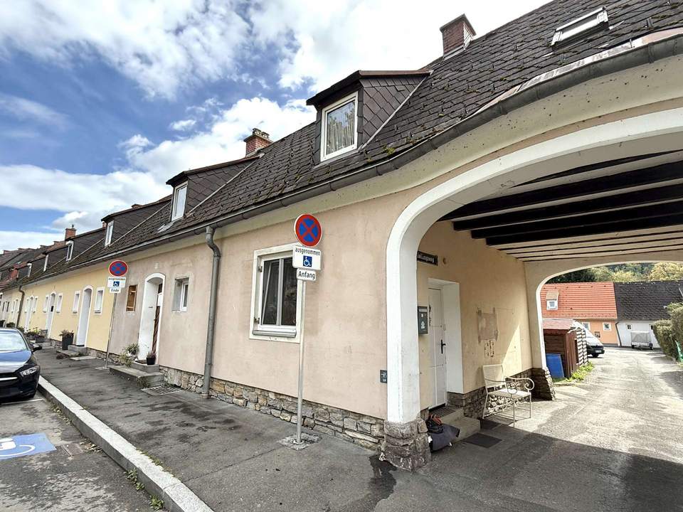 Familienfreundliches Reiheneckhaus mit großzügigem Garten in Leoben!