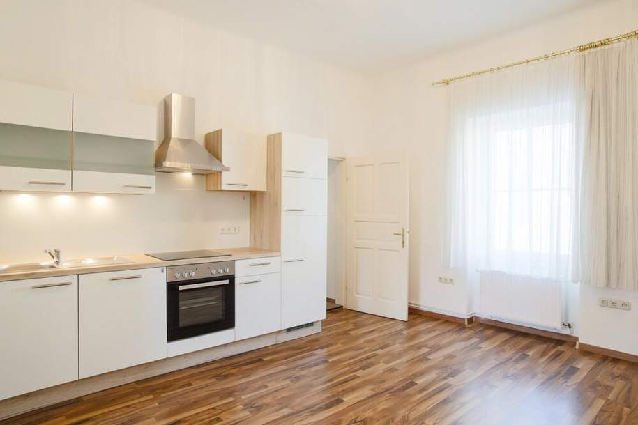 Hochwertige, großzügige Mietwohnung im Zentrum!, Wohnung-miete, 1.313,06,€, 2070 Hollabrunn