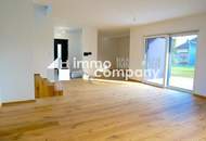 Neues Einfamilienhaus in Strasshof: Modern, geräumig mit Garten und Terrasse!