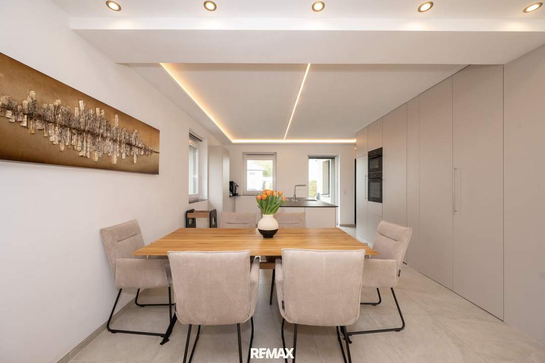 Hochwertiges Eckreihenhaus mit Whirlpool, sonniger Terrasse & 2 Stellplätzen – bezugsfertig und voll möbliert - 197,29 m² Wohn- und Nutzfläche, voll möbliert in Zentrumslage von Steyr!