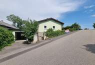 Charmantes Einfamilienhaus in ruhiger Grünlage – innen renoviert und bezugsbereit