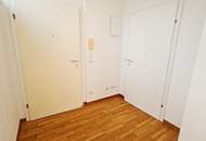 UNBEFRISTET, ROLLINGERGASSE, sonnige 75 m2 Neubau, 2 Zimmer, Wohnküche, Wannenbad, Parketten, WG-geeignet