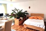 Single - Wohnung mit Loggia in herrlich grüner Lage mit sonnigem Gartenblick