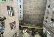 BEI DER ECKE NEUBAUGASSE! LEISTBARE GEBRAUCHTE WOHNUNG IN HOFRUHELAGE! SCHÖNES ALTBAUHAUS! SEHR ZENTRAL! Für Eigennutzer aber auch Anleger.