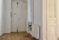 Westseitiger 2-Zimmer-Altbau im 3. Stock! Balkonoption!