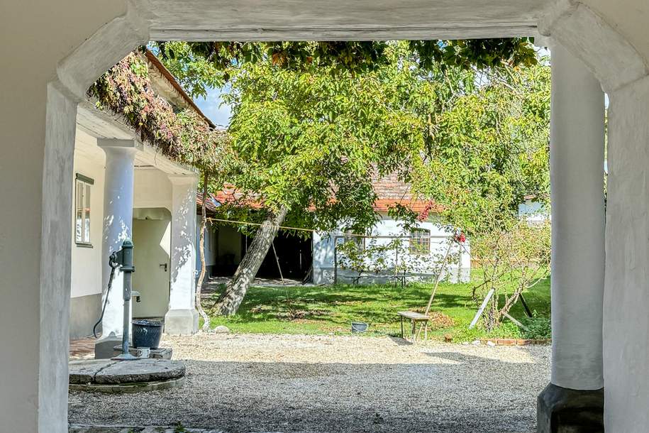 Idyllischer Dreiseithof im Weinviertel - Viel Platz zum Wohlfühlen und Entspannen, Haus-kauf, 499.000,€, 2042 Hollabrunn