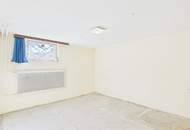 Zweifamilienhaus mit Garten und Doppelgarage, vollunterkellert – über 350m² Gesamtfläche!