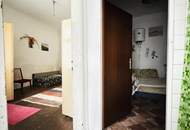 Zwei getrennte Wohneinheiten im Altbau – Sanierungsbedürftige Wohnung mit Potenzial in Penzing