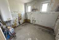 Wohnhaus mit viel Potential, Garten & Pool in Wels-Maxlheid