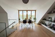 Waldrand Living - Wunderschöne Dachgeschoss-Maisonette mit zwei Garagenplätzen