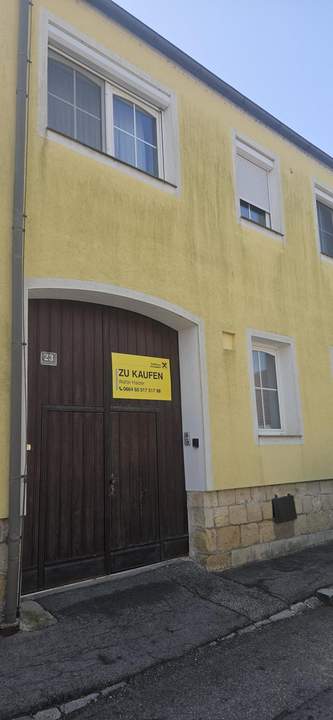 Ein-oder Zweifamilienhaus in ruhiger Wohnlage!