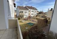 Familien-Wohn(t)raum mit 2 Kinderzimmern! Naturnahe Toplage mit sonnigem Balkon in ruhiger Freistädter Stadtrandlage!