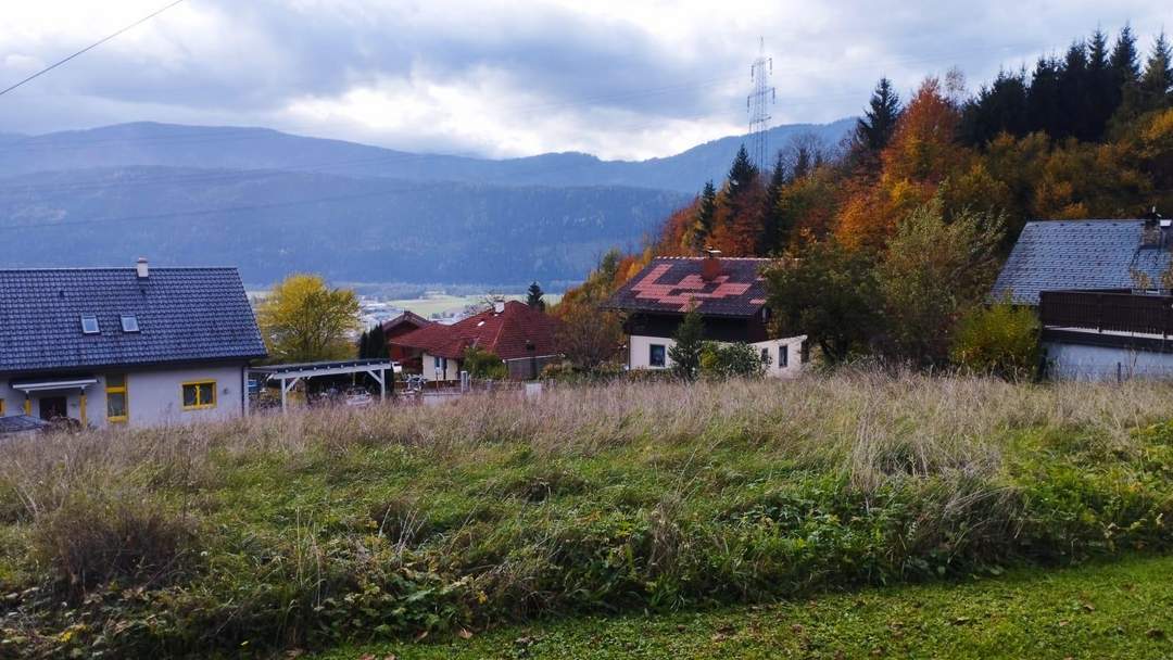 Sonniges Baugrundstück in Aussichtslage!