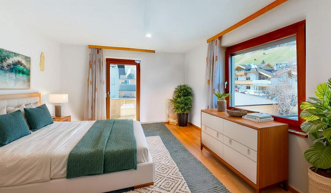 VERKAUFT - Lichtdurchflutete Obergeschosswohnung mit Panoramabalkon in Oberperfuss!