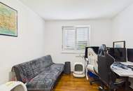 4-Zimmer-Dachgeschosswohnung mit Zukunft: Stromkosten sparen dank eigenem Balkonkraftwerk