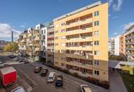 ++NEU++ 3-Zimmer Altbau-Wohnung (sanierungsbedürftig) mit viel Potenzial!