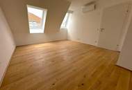 ERSTBEZUG, Salesianergasse, klimatisiertes 91 m2 Dachgeschoss mit 33 m2 Terrasse, Wohnküche, 2 Zimmer, Botschaftsviertel