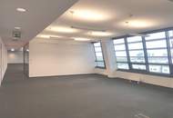 RIVERGATE - Moderne Bürofläche im attraktiven Open-Space-Stil und tollem Blick!