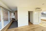 Freifläche auf zwei Terrassen mit Schönbrunnblick und Blick auf Steinhofkirche: neu sanierte und klimatisierte 2-Zimmer-Wohnung!