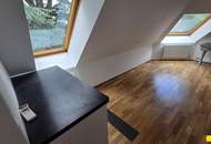 Altbaubüro mit großzügigen Räumen