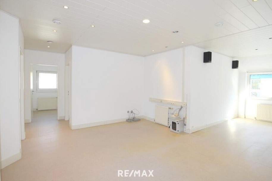 Praxisfläche im Ärztezentrum !, Gewerbeobjekt-miete, 1.865,76,€, 1210 Wien 22., Donaustadt